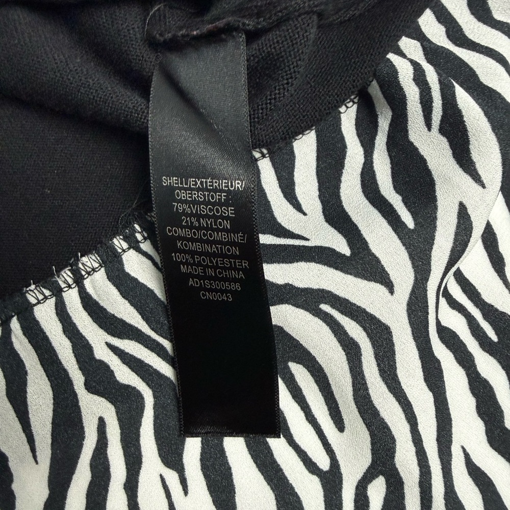 Adrianna Papell Black and White Zebra Blouse - Picture 3 of 4